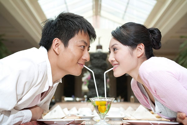 bí quyết giẩm cân của phụ nữ châu âu